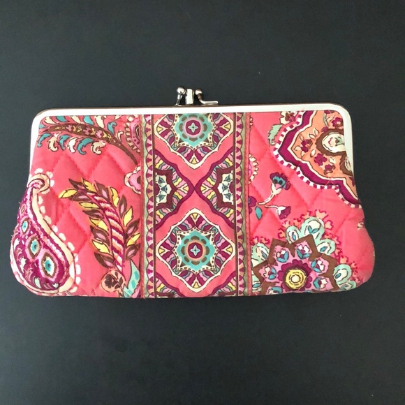Vera Bradley Handbags - Vera Bradley wallet